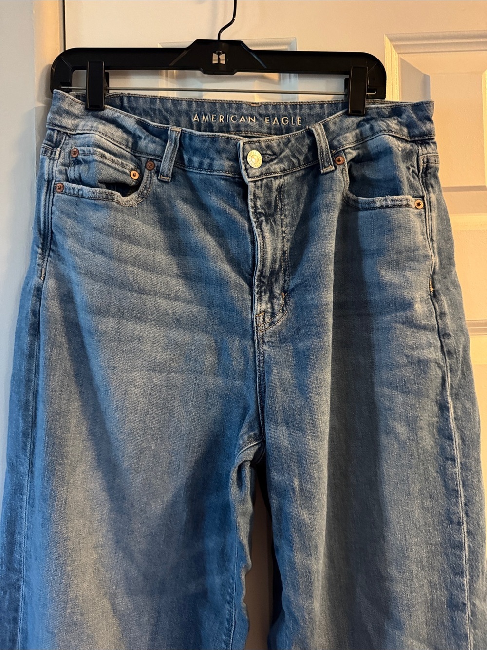 American Eagle Outfitters Super High Rise Baggy Wide Leg Jeans - Picture 7 of 7